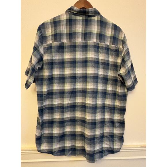Swisstech Men’s Short Sleeve Plaid Button-Up Shirt- size large - Picture 10 of 11